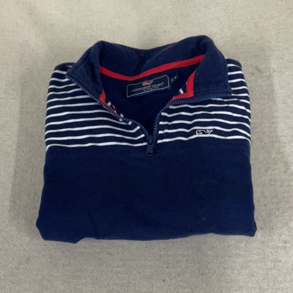 EUC boys long sleeve 1/4 zip vineyard vines pullover/ sweatshirt